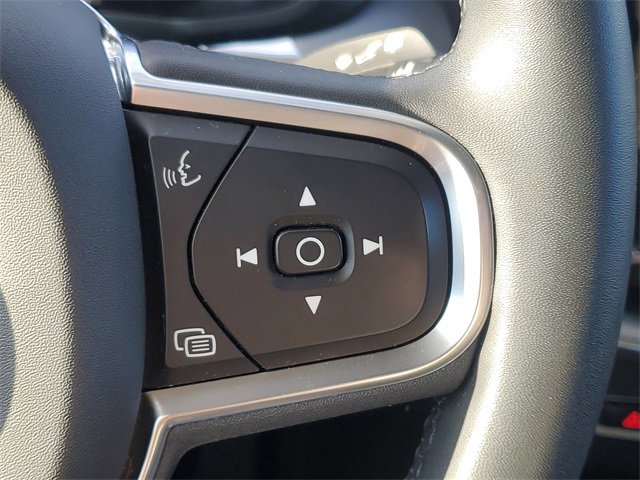 Used 2023 Volvo XC60 T8 Core w/ Climate Package image 25