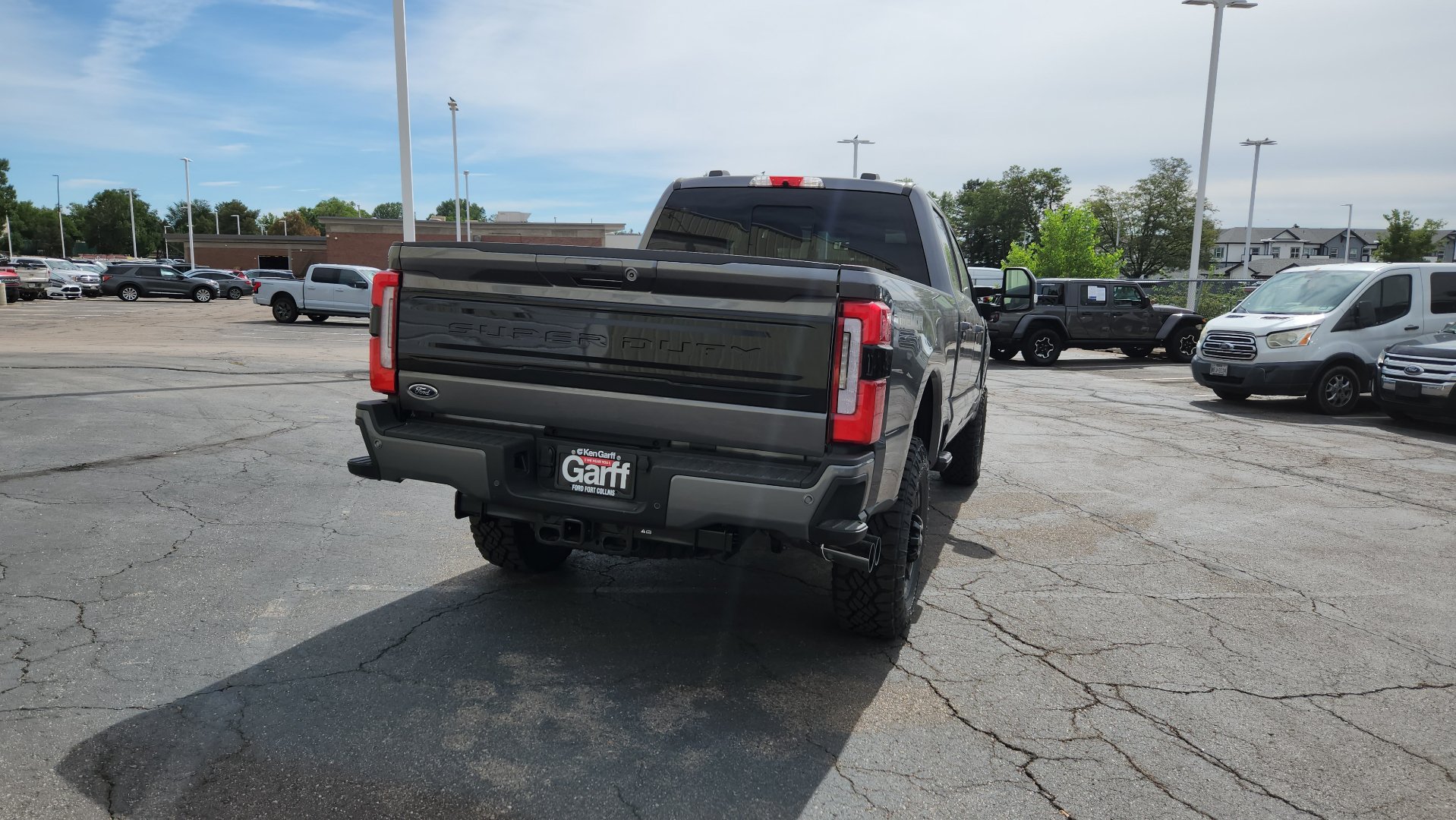 New 2026 Ford F350 Platinum w/ Tremor Off-Road Package AWD/4WD image 6