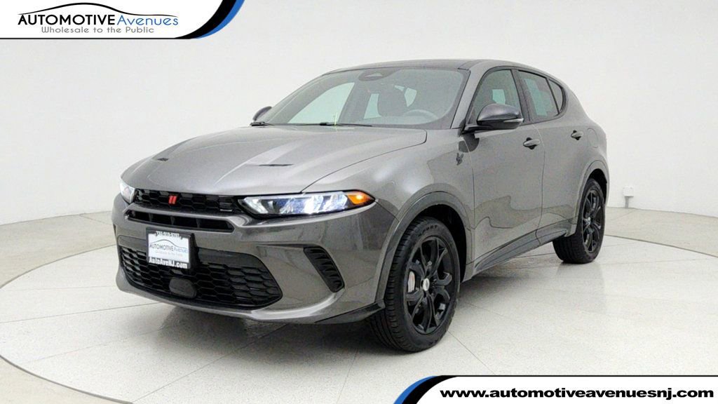 Used 2024 Dodge Hornet R/T Plus w/ R/T Blacktop Package