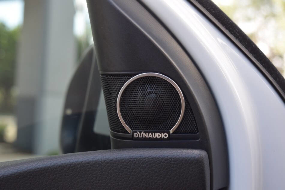 Used 2013 Volkswagen Golf TDI image 73