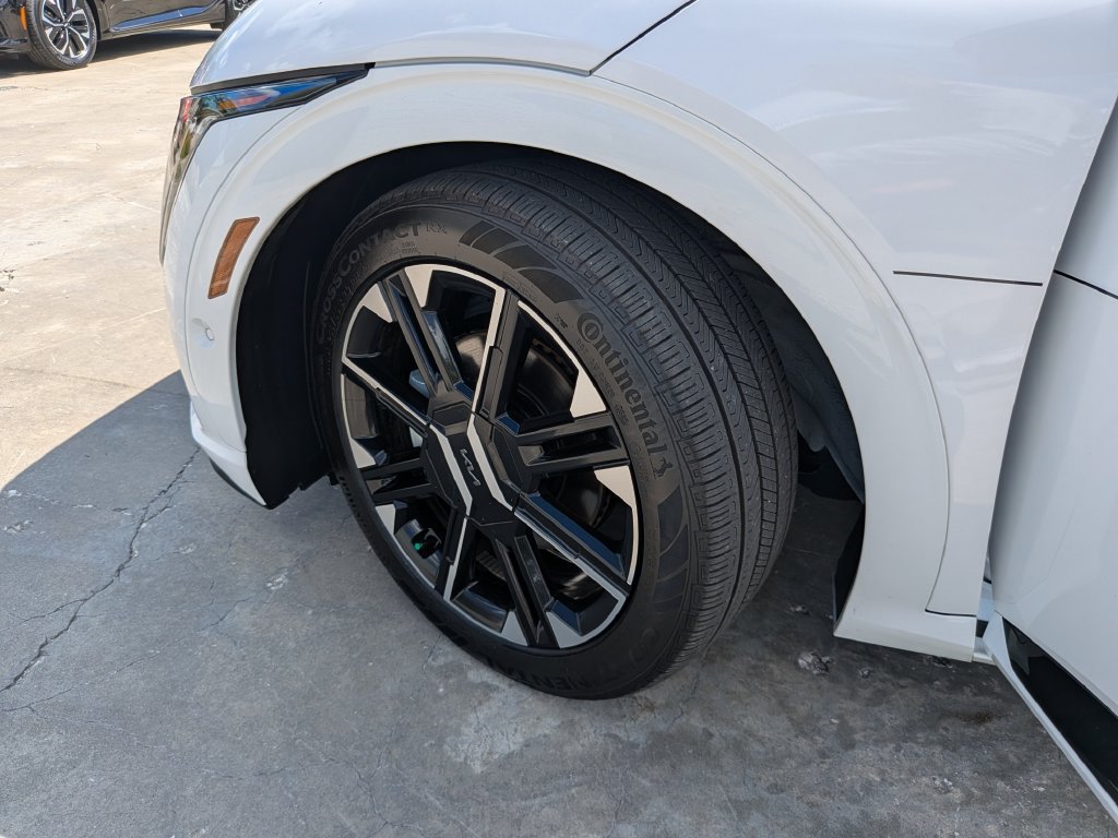 Certified 2025 Kia EV6 GT-Line AWD/4WD image 38