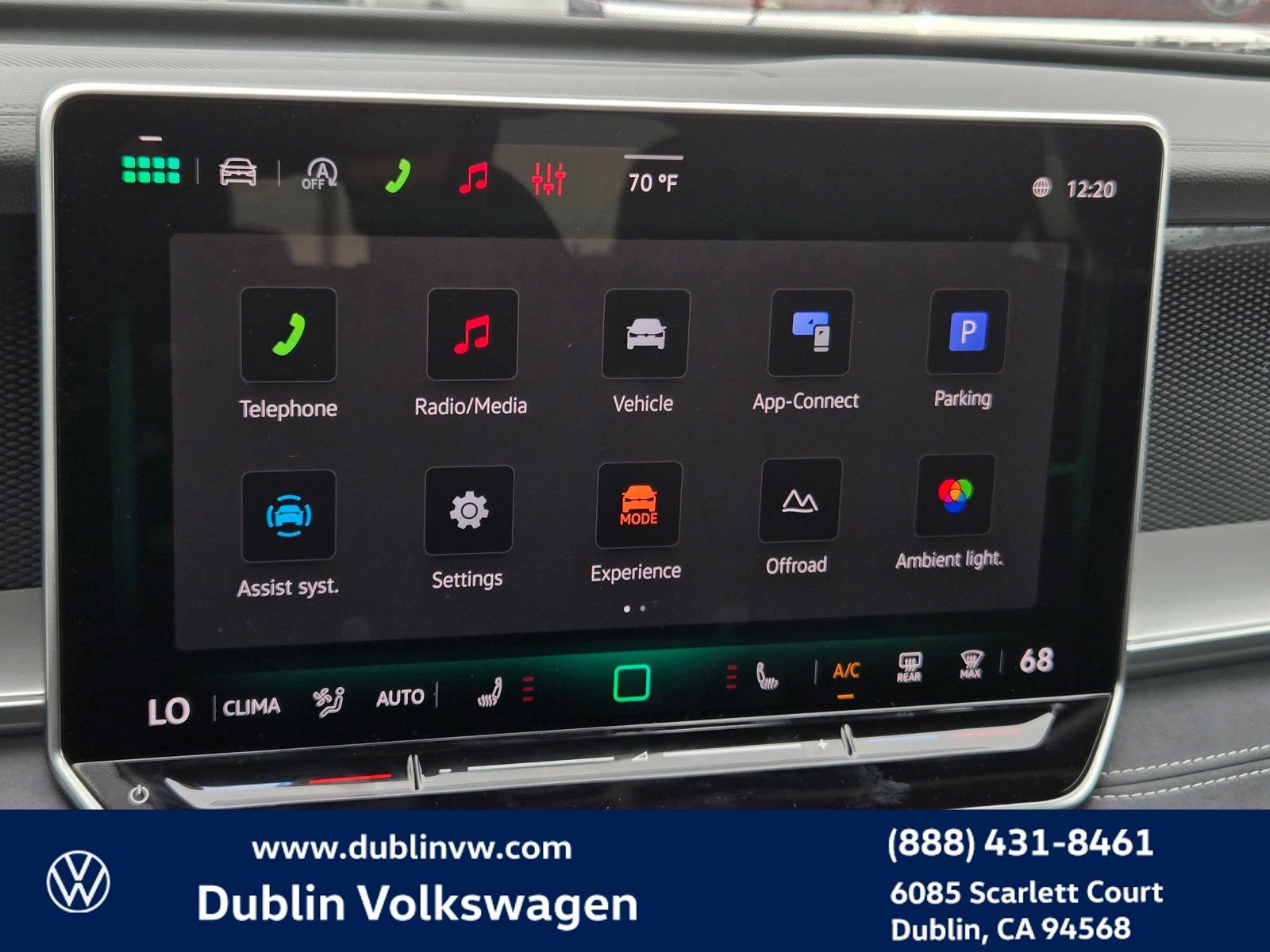 New 2026 Volkswagen Tiguan SE AWD/4WD image 15