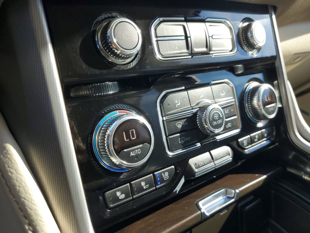 Used 2022 GMC Yukon Denali w/ Max Trailering Package image 34