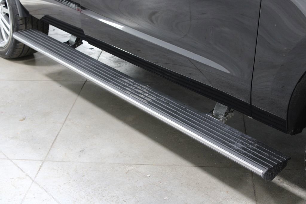 Used 2024 Ford Expedition Limited image 13