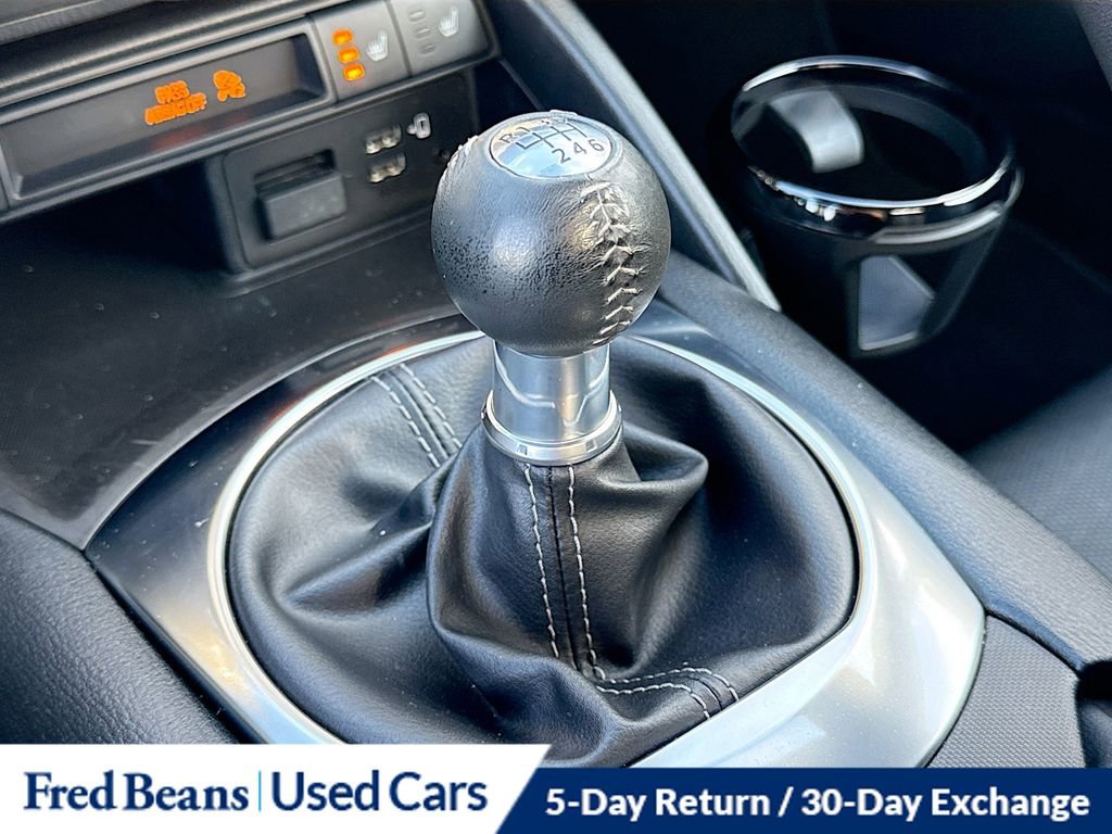 Used 2022 MAZDA MX-5 Miata Grand Touring w/ Weather Package image 19
