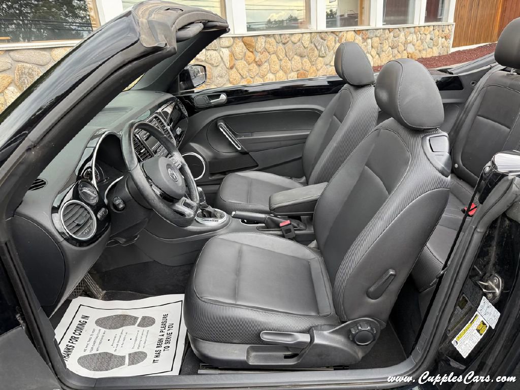 Used 2014 Volkswagen Beetle 1.8T image 3