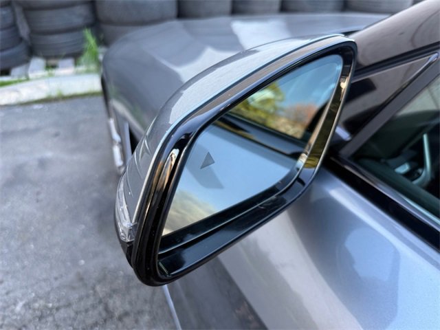 Used 2025 BMW Z4 sDrive30i w/ Premium Package image 29