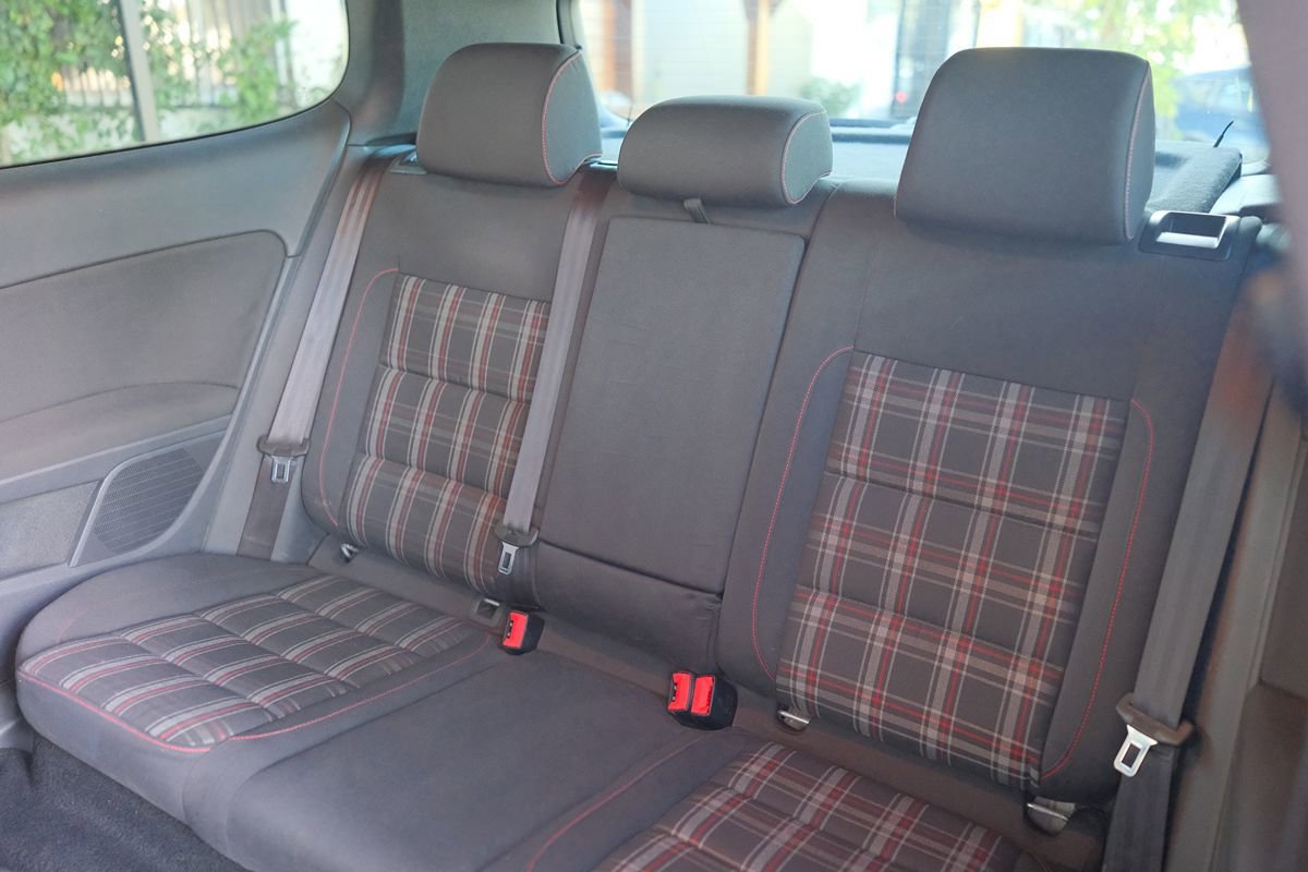 Used 2012 Volkswagen GTI 2-Door FWD image 24