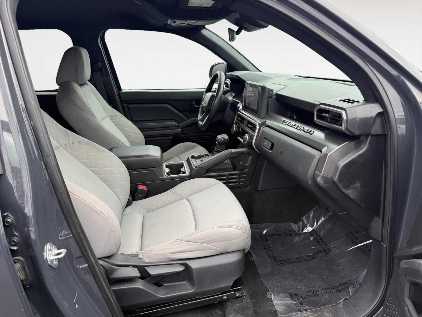 Used 2024 Toyota Tacoma SR5 AWD/4WD image 19