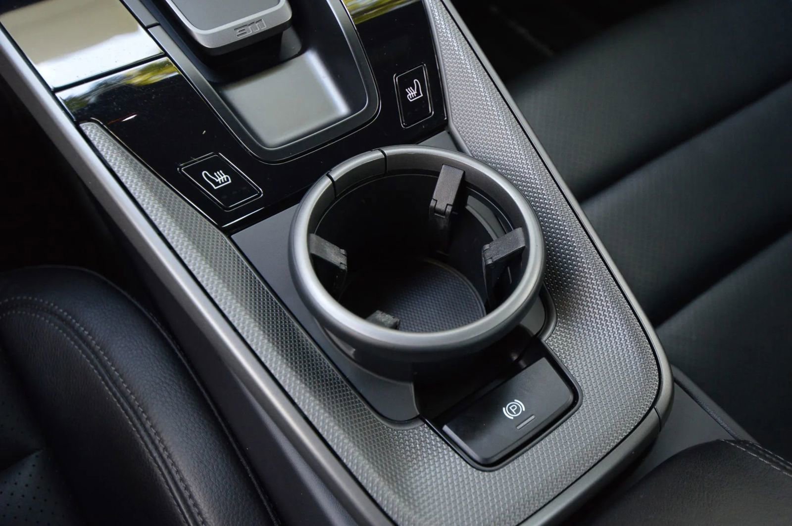 Used 2021 Porsche 911 Carrera image 46