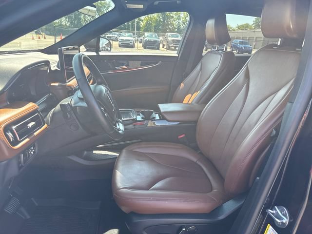 Used 2023 Lincoln Nautilus Reserve w/ Luxury Package AWD/4WD image 12