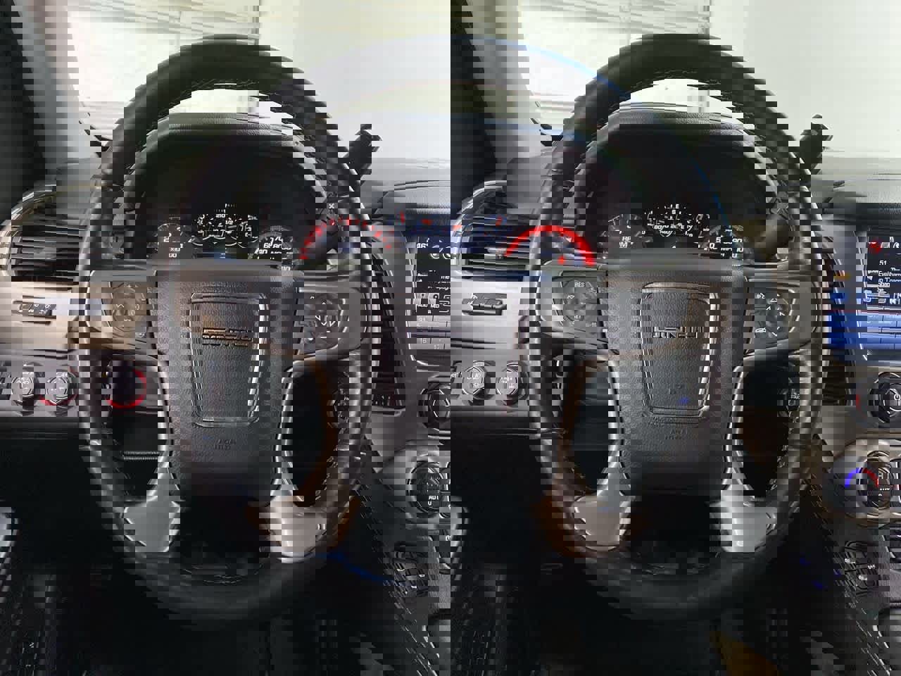 Used 2016 GMC Yukon Denali w/ Open Road Package image 19