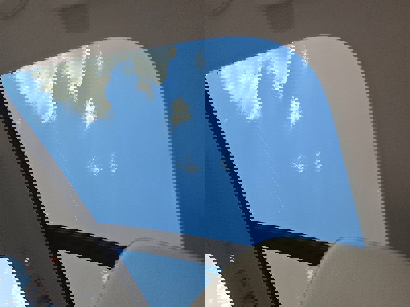 Used 2023 Volvo XC90 B6 Plus image 15