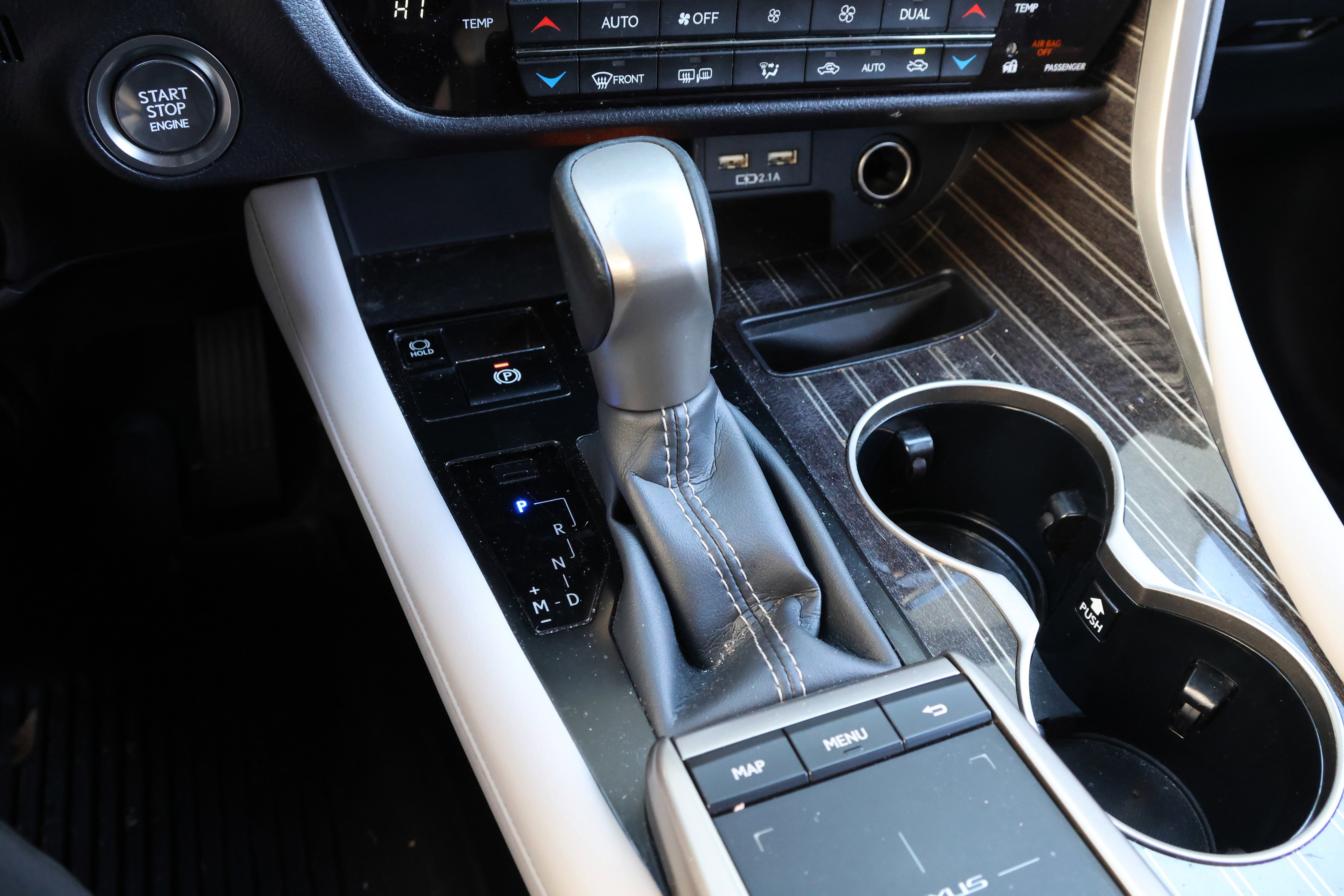 Used 2020 Lexus RX 350 AWD w/ Luxury Package image 28