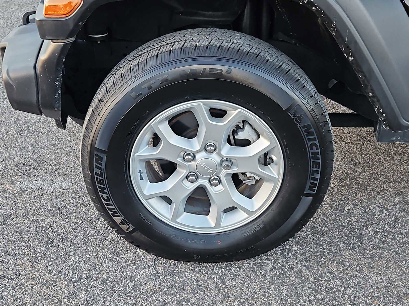 Used 2021 Jeep Wrangler Unlimited Islander image 7