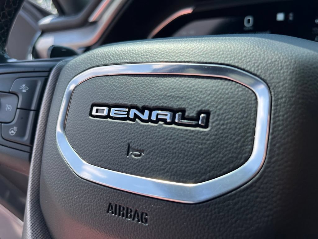 Used 2023 GMC Sierra 1500 Denali w/ Denali Reserve Package AWD/4WD image 19