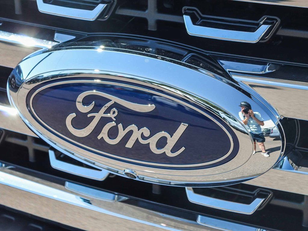 New 2026 Ford F250 Lariat image 5