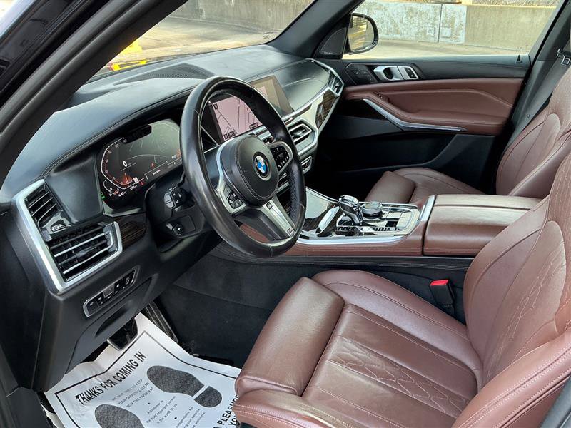 Used 2019 BMW X5 xDrive50i w/ M Sport Package image 33