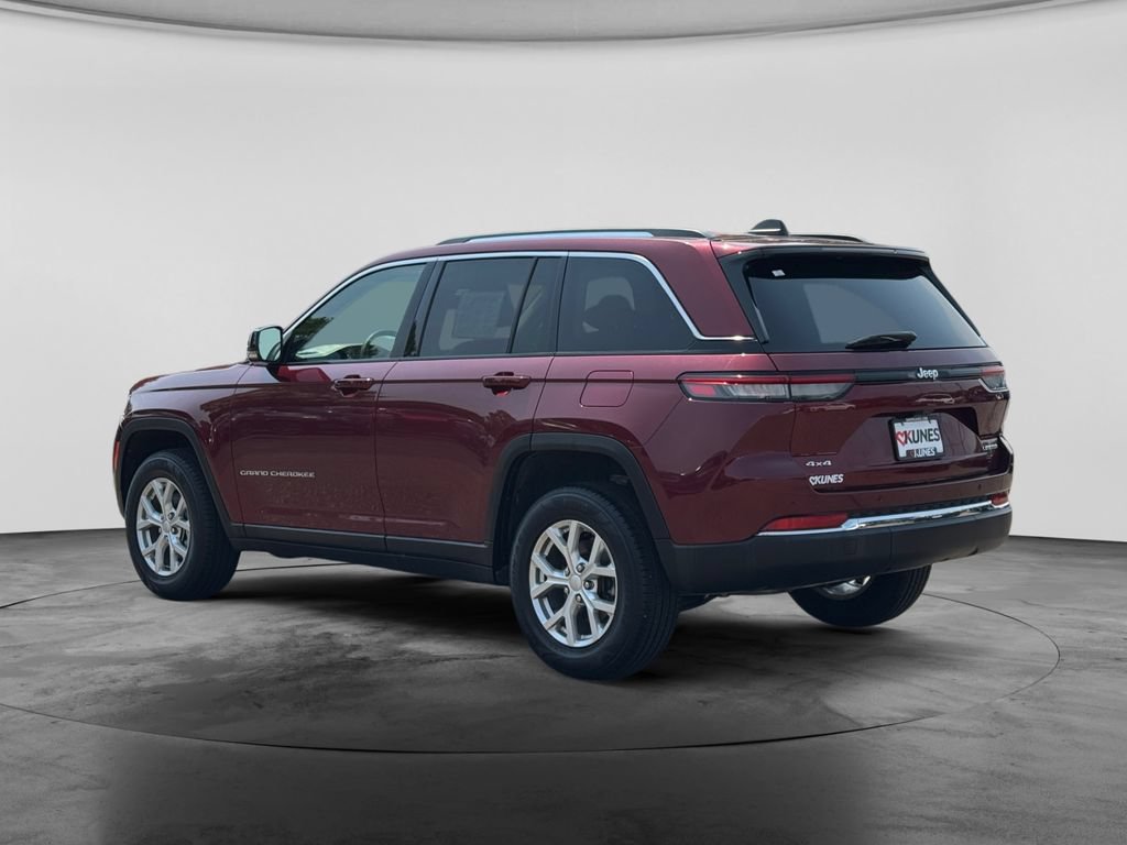 Used 2023 Jeep Grand Cherokee Limited AWD/4WD image 8