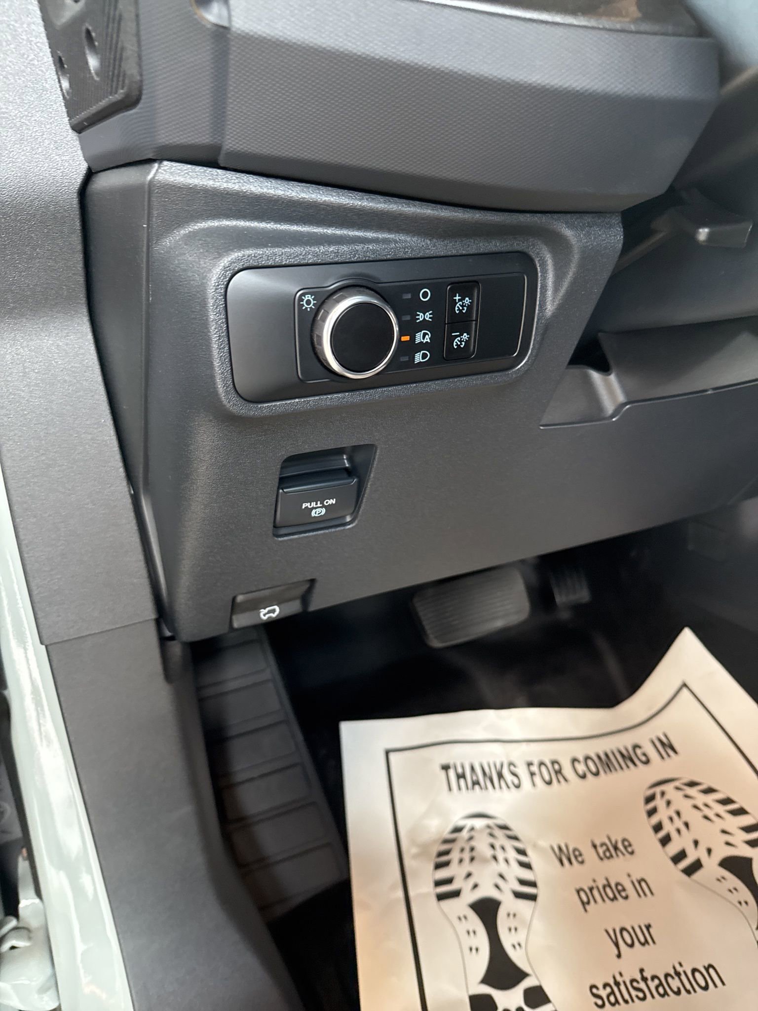 Used 2024 Ford Bronco Badlands image 28