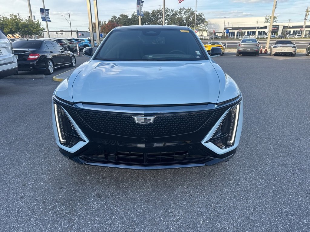 Used 2024 Cadillac Lyriq Sport image 3