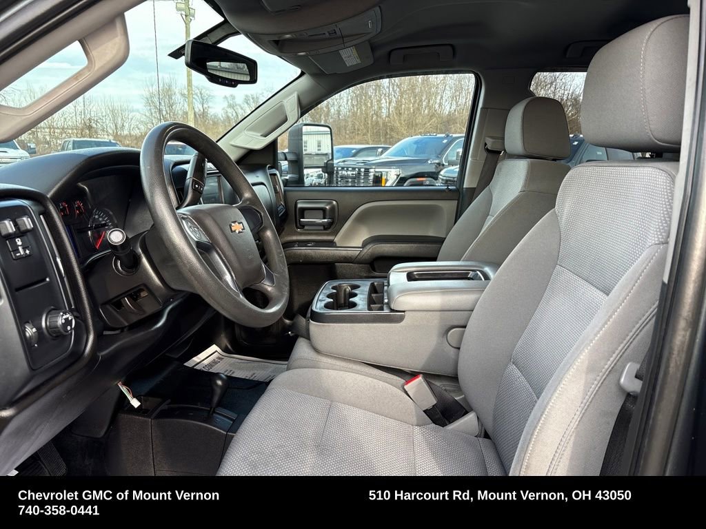 Used 2019 Chevrolet Silverado 2500 W/T image 11