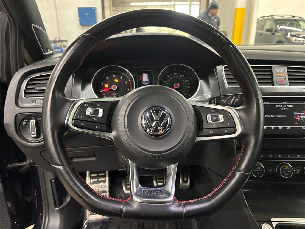 Used 2015 Volkswagen GTI Autobahn image 21