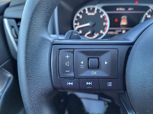 Used 2024 Nissan Rogue S image 21