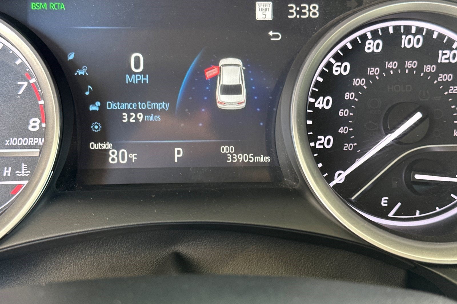 Used 2024 Toyota Camry XLE AWD/4WD image 34