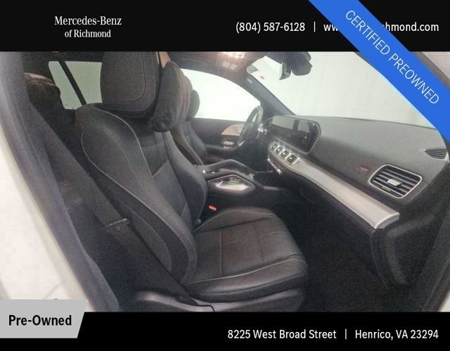 Used 2025 Mercedes-Benz GLS 580 4MATIC image 11