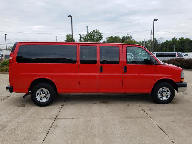 Used 2016 Chevrolet Express 3500 LT w/ LT Preferred Equipment Group RWD image 7