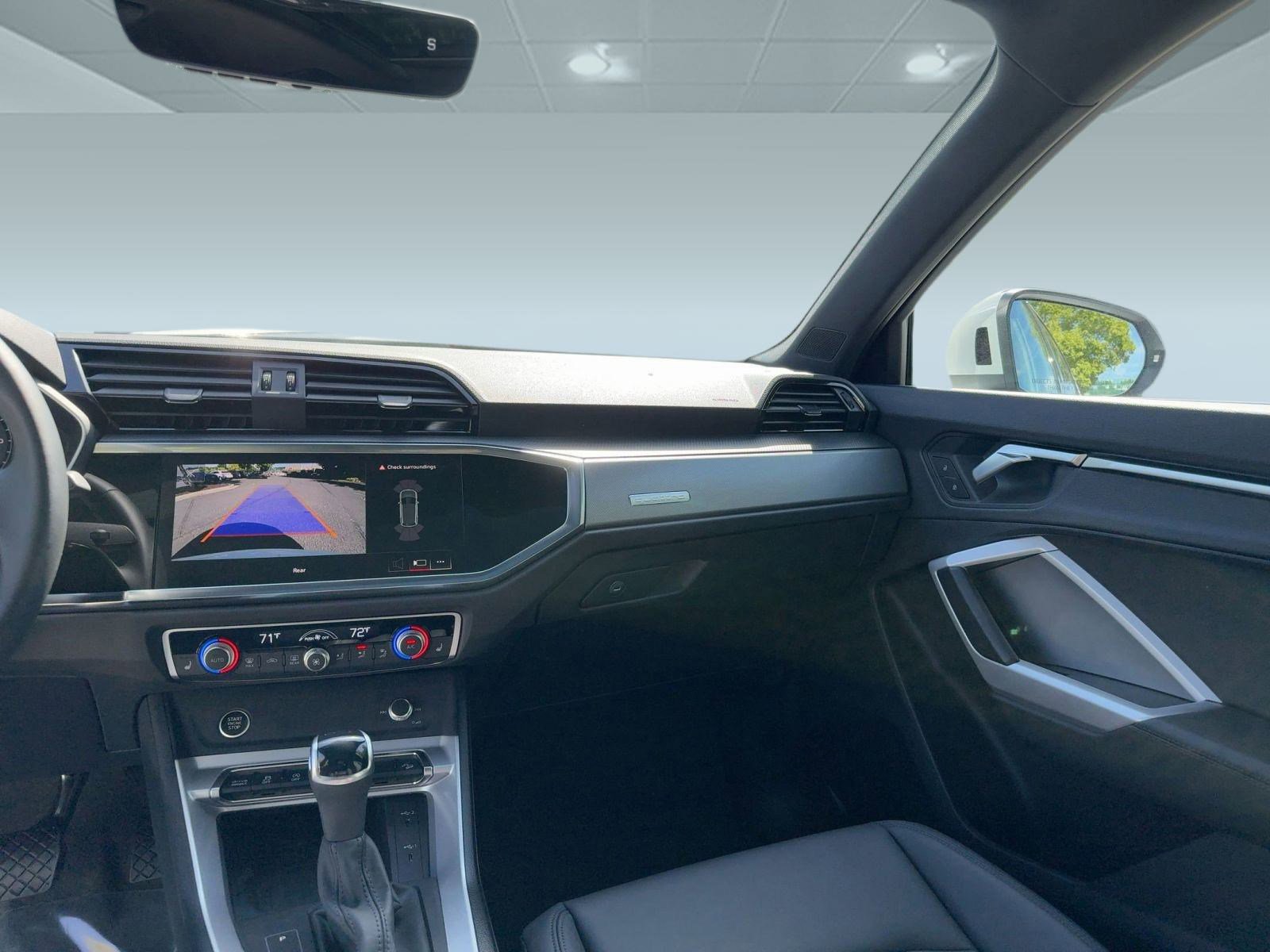 New 2025 Audi Q3 2.0T Premium image 29