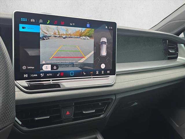 New 2026 Volkswagen Tiguan SE R-Line image 13