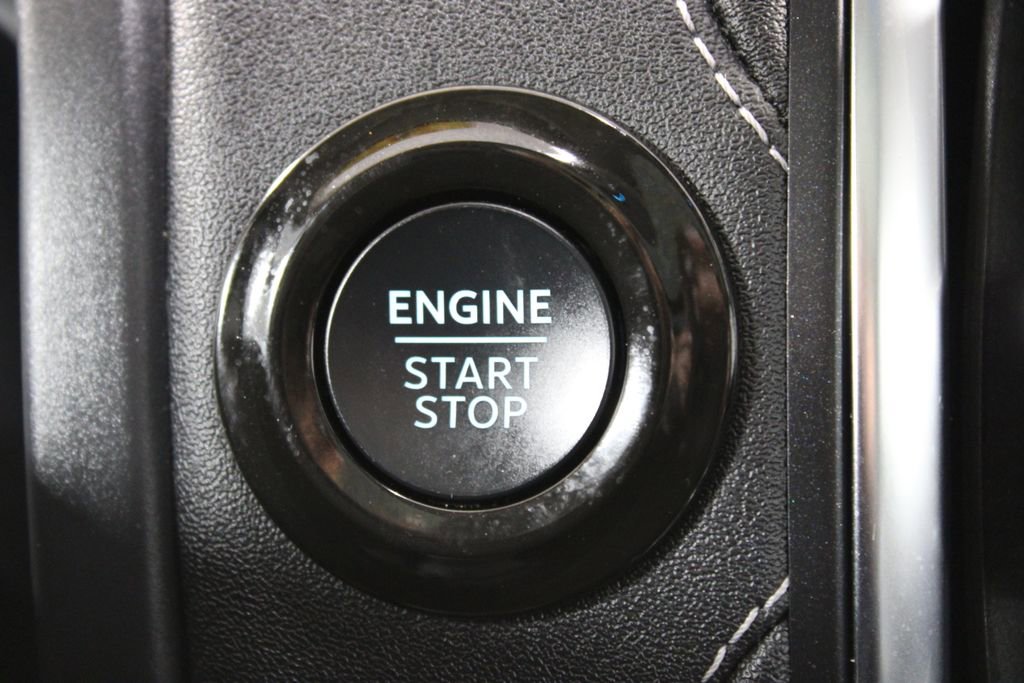 Used 2025 Ford Expedition Platinum image 54