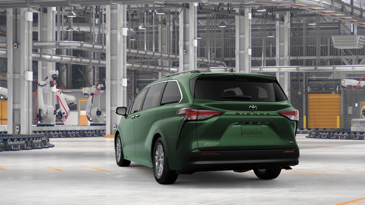 New 2026 Toyota Sienna XLE image 9