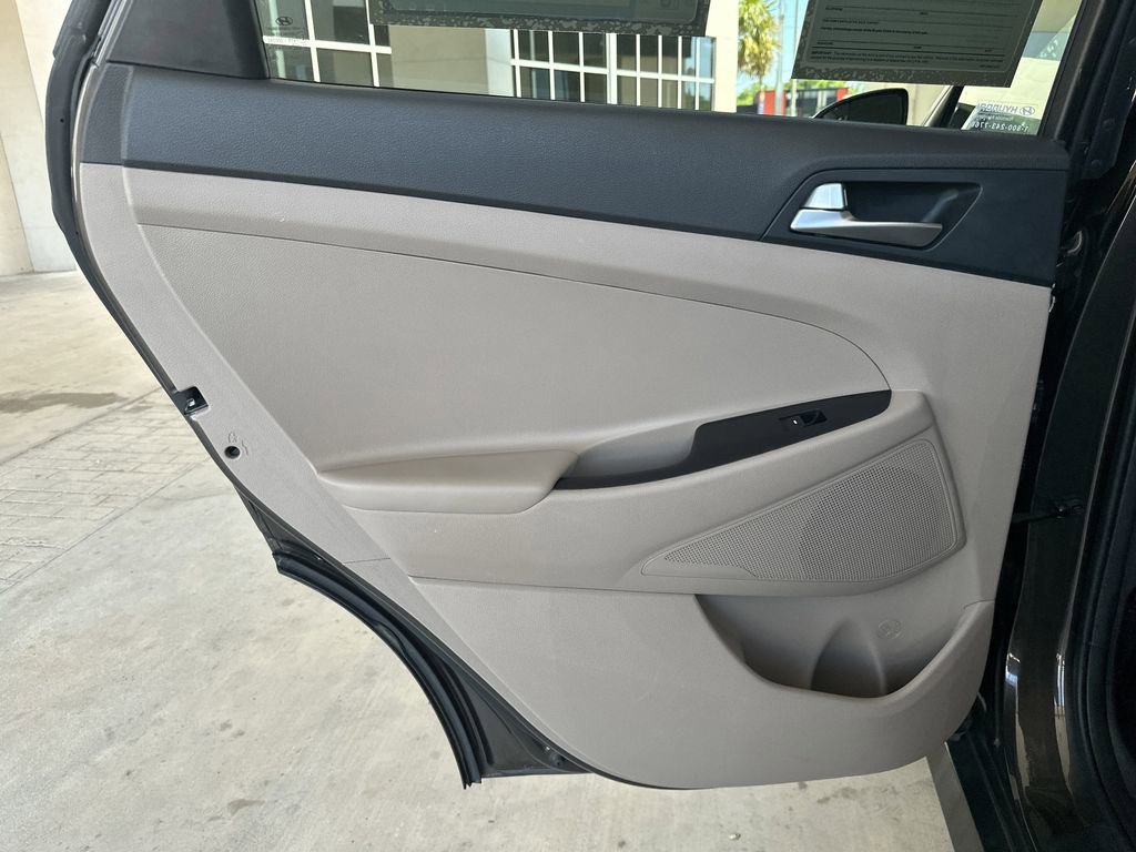Used 2019 Hyundai Tucson SE FWD image 28