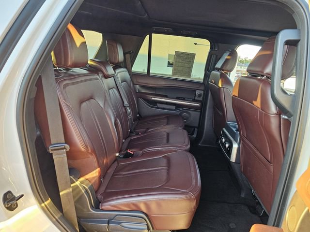 Certified 2024 Ford Expedition Limited image 30