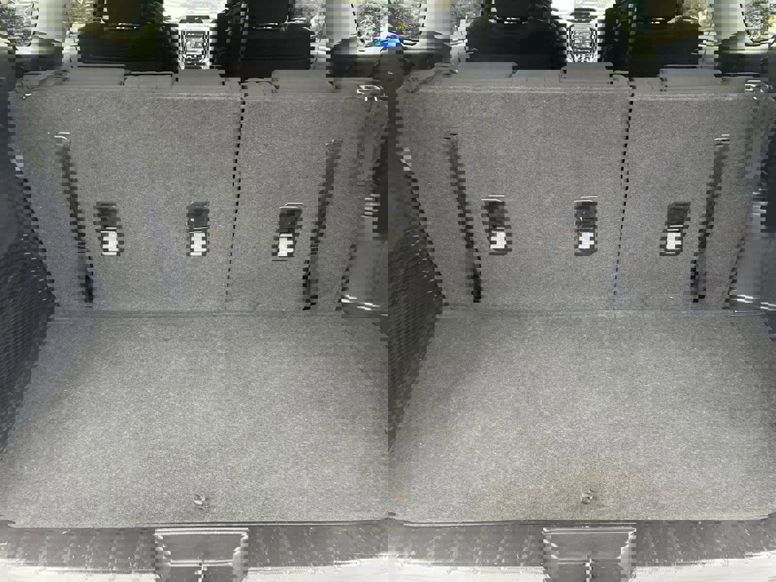 Certified 2022 Subaru Ascent Premium w/ Convenience Package image 16