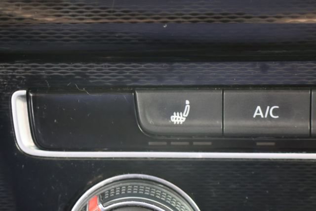 Used 2015 Volkswagen GTI SE image 13