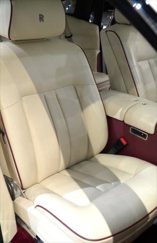 Used 2013 Rolls-Royce Phantom Sedan RWD image 12
