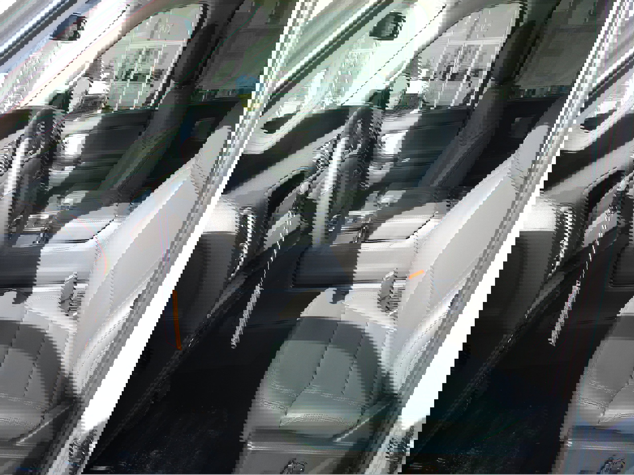 New 2026 Ford Expedition Active image 6