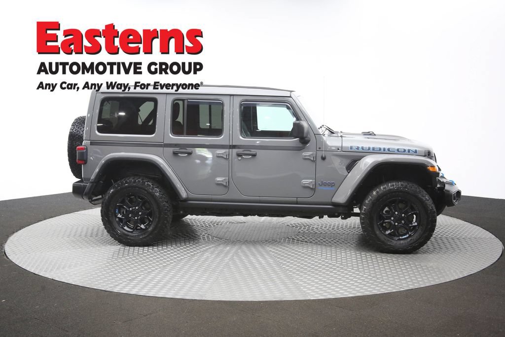 Used 2022 Jeep Wrangler Unlimited Rubicon 4xe w/ Cold Weather Group AWD/4WD image 47