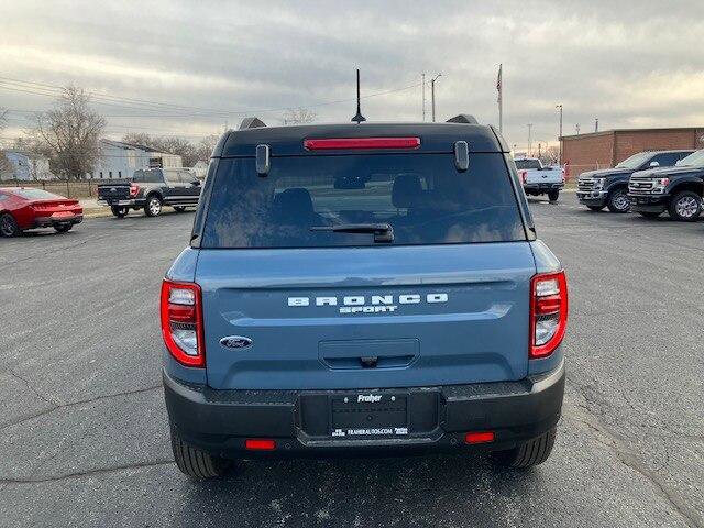 New 2024 Ford Bronco Sport Outer Banks image 4