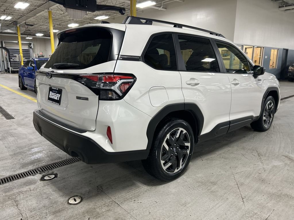 Certified 2025 Subaru Forester Premium image 8