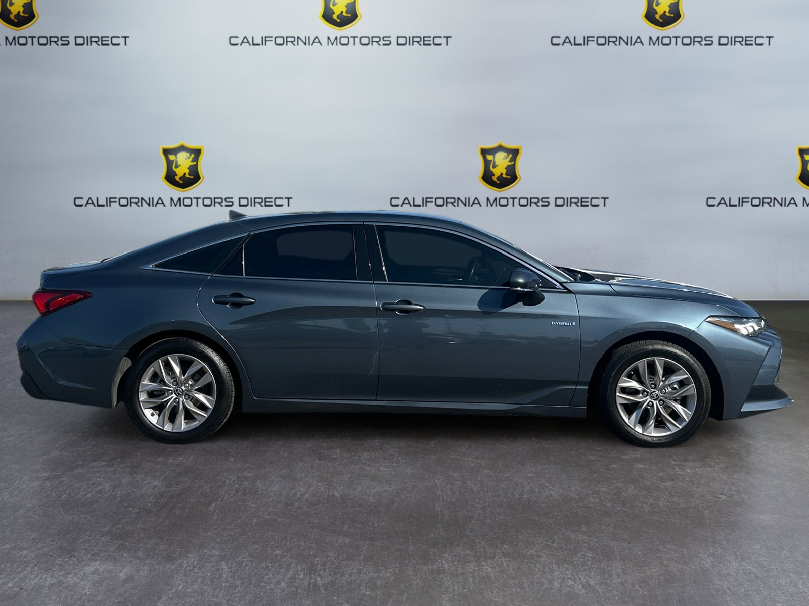 Used 2020 Toyota Avalon XLE w/ All Weather Liner Package FWD image 6
