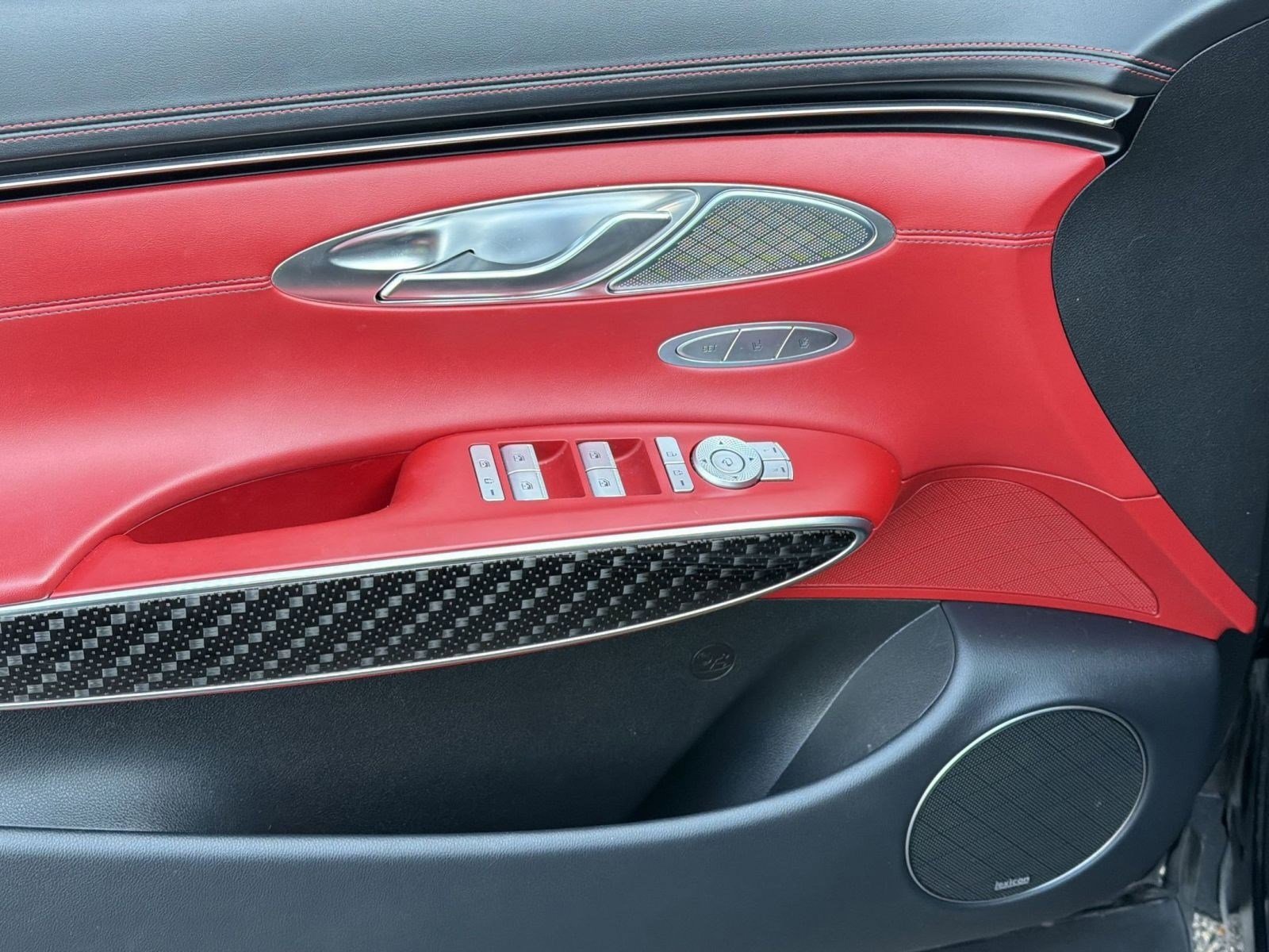 Used 2022 Genesis GV70 3.5T Sport w/ Sport Prestige Package image 13