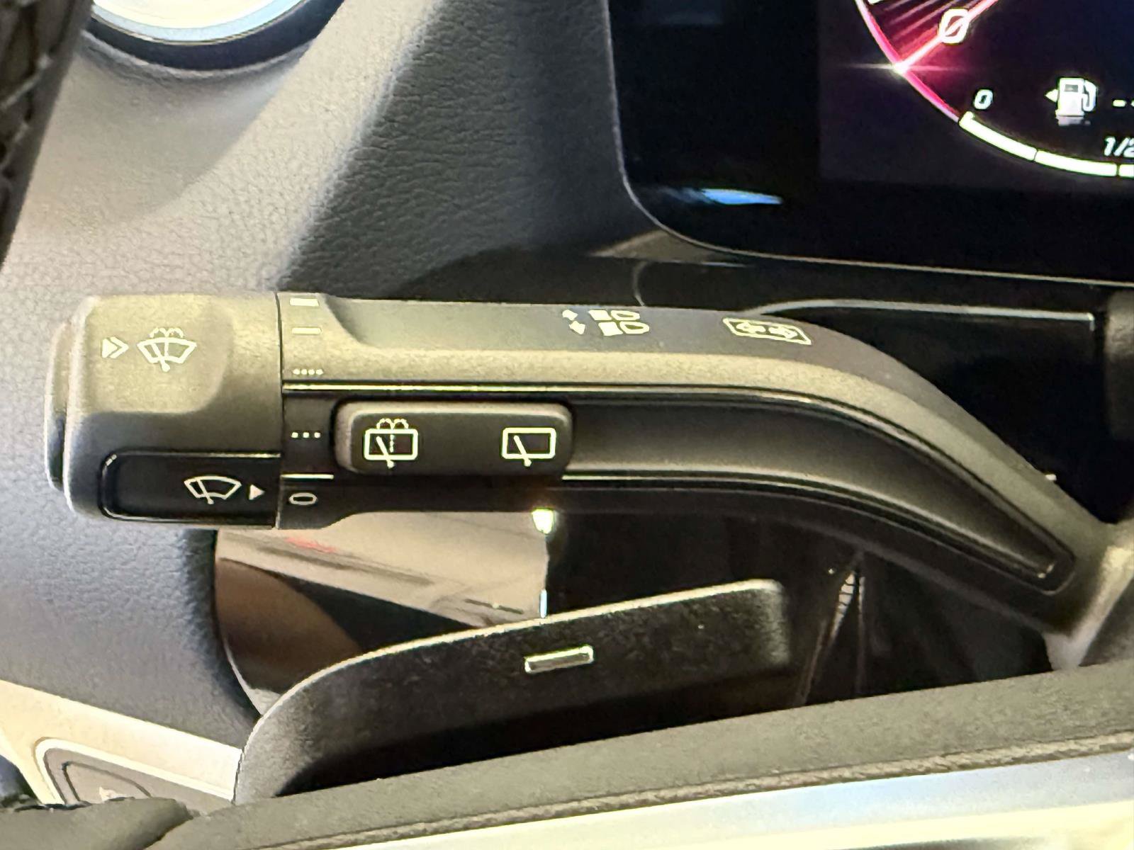 Used 2026 Mercedes-Benz GLA 250 4MATIC image 28