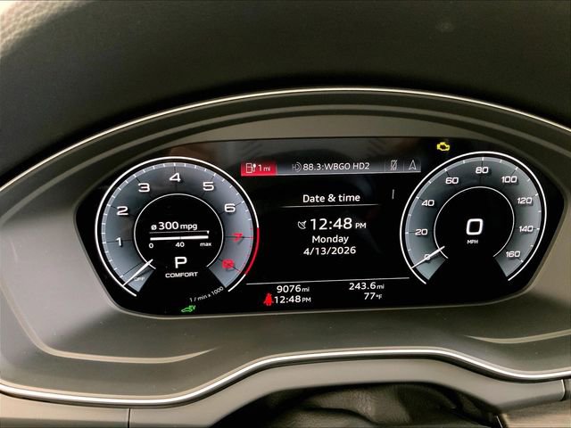 Used 2025 Audi Q5 e Premium Plus w/ Premium Plus Package image 24