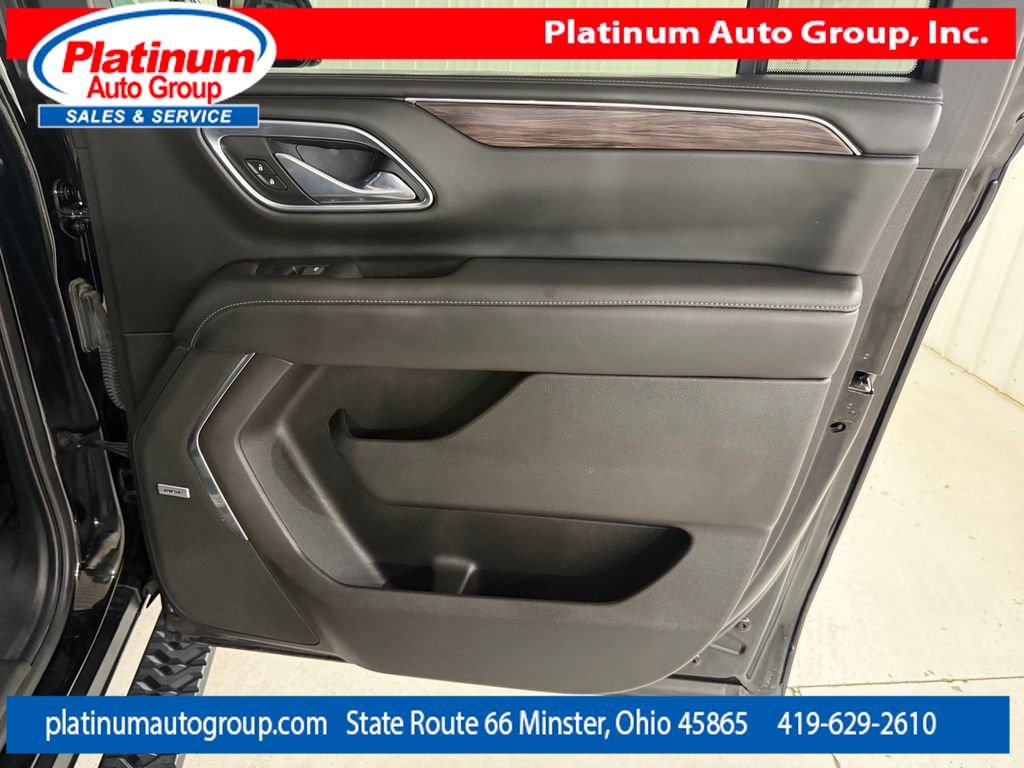 Used 2021 Chevrolet Suburban Z71 w/ Z71 Signature Package AWD/4WD image 40