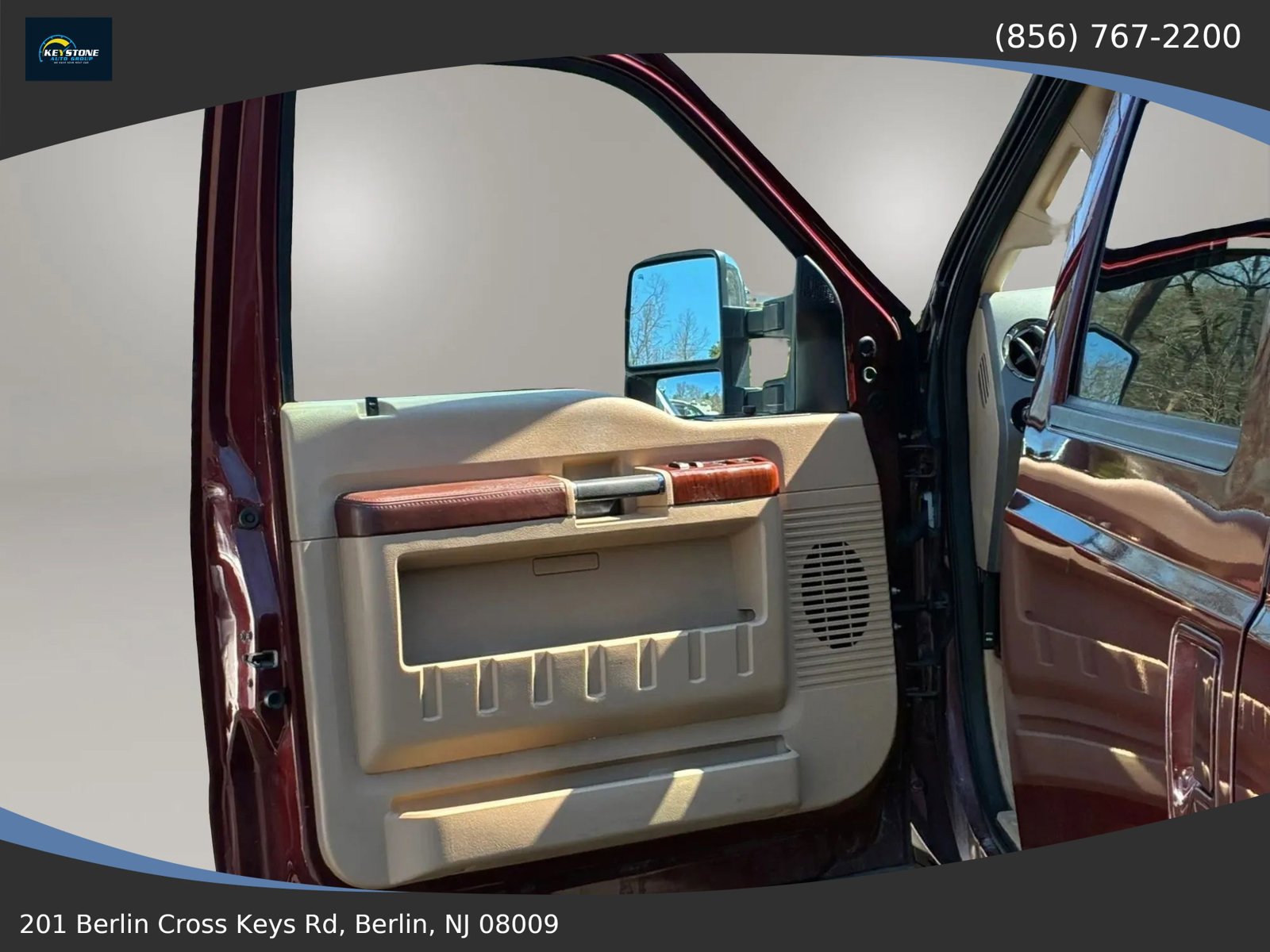 Used 2012 Ford F350 King Ranch w/ King Ranch w/Chrome Pkg image 9